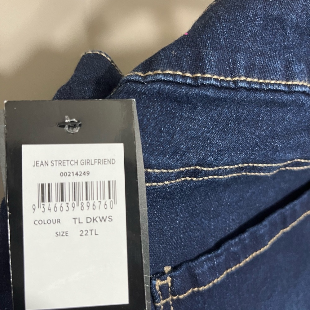 Size 22 tall, Dark stretch Jeans, Avenue, New With Tags